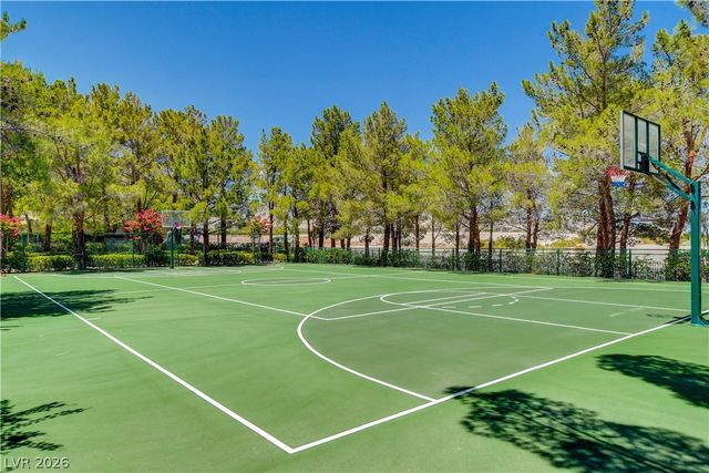 304 Covent Garden Court, Las Vegas, NV 89145