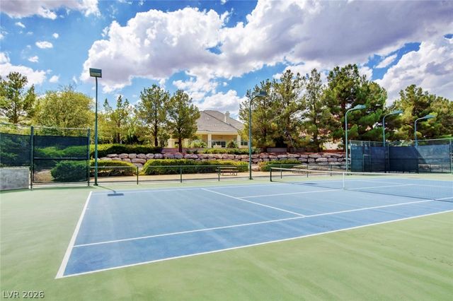 304 Covent Garden Court, Las Vegas, NV 89145