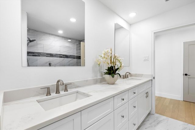 4446 Thunder Road, Dallas, TX 75244