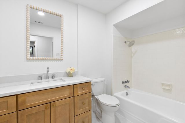 4446 Thunder Road, Dallas, TX 75244