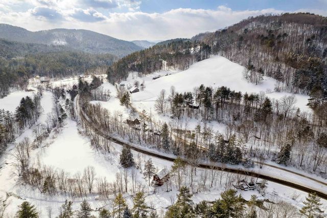 616 Vermont Route 110, Tunbridge, VT 05077