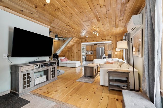 616 Vermont Route 110, Tunbridge, VT 05077