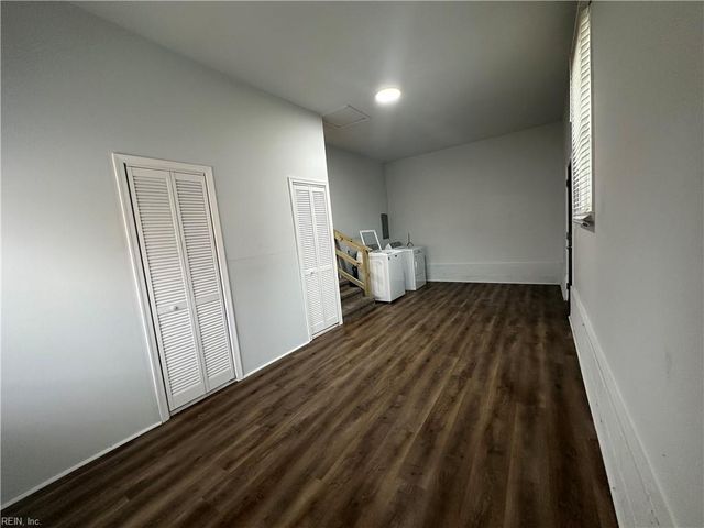 1610 Elmhurst LN, Portsmouth, VA 23701