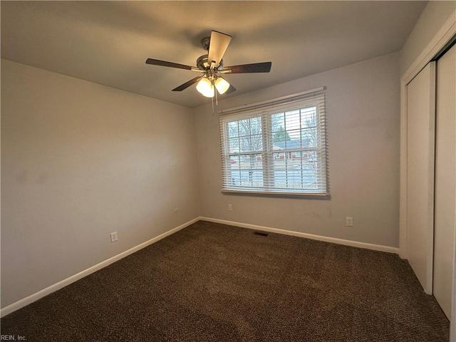 1610 Elmhurst LN, Portsmouth, VA 23701