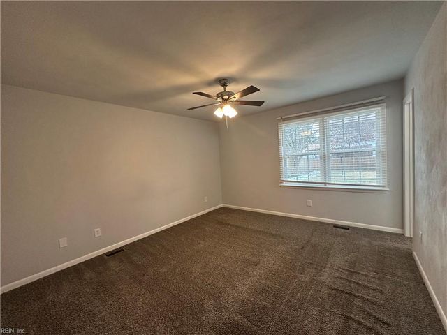 1610 Elmhurst LN, Portsmouth, VA 23701