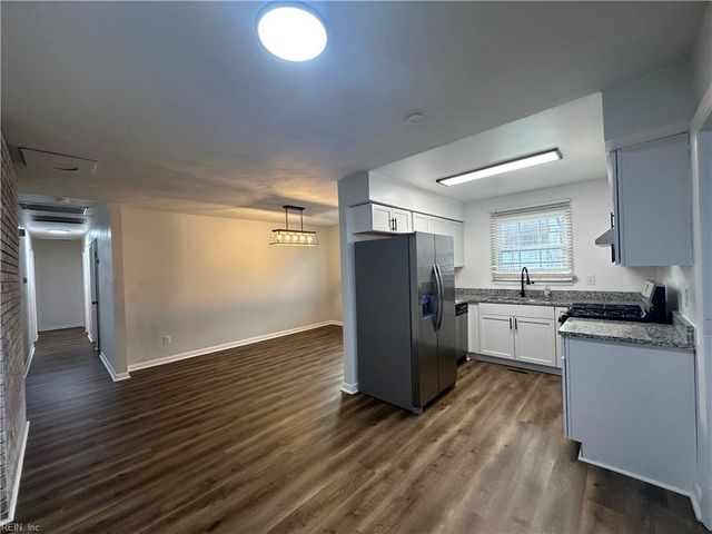 1610 Elmhurst LN, Portsmouth, VA 23701