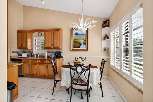 8316 Waterline Drive 102, Boynton Beach, FL 33472