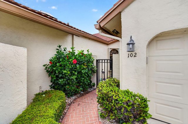 8316 Waterline Drive 102, Boynton Beach, FL 33472