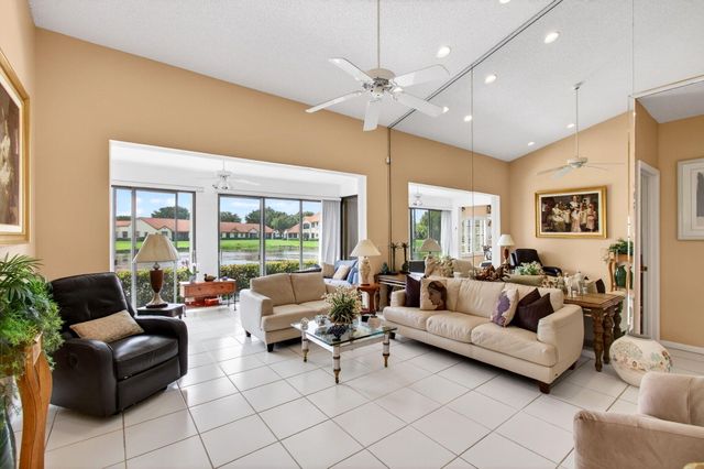 8316 Waterline Drive 102, Boynton Beach, FL 33472