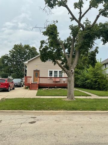 1682 Van Buren Avenue, Des Plaines, IL 60018
