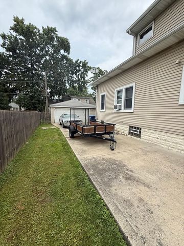 1682 Van Buren Avenue, Des Plaines, IL 60018