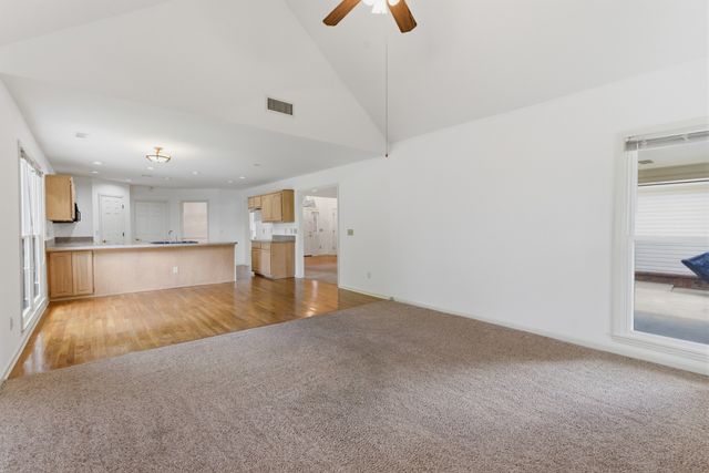 5133 Brittany Dr, Old Hickory, TN 37138