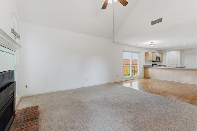 5133 Brittany Dr, Old Hickory, TN 37138