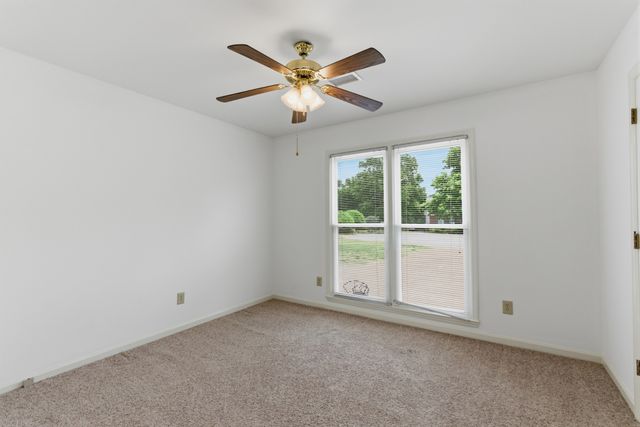5133 Brittany Dr, Old Hickory, TN 37138