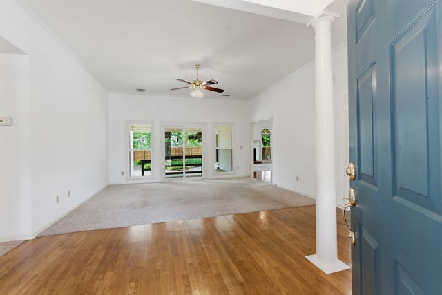 5133 Brittany Dr, Old Hickory, TN 37138