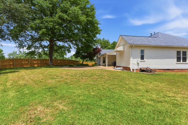 5133 Brittany Dr, Old Hickory, TN 37138