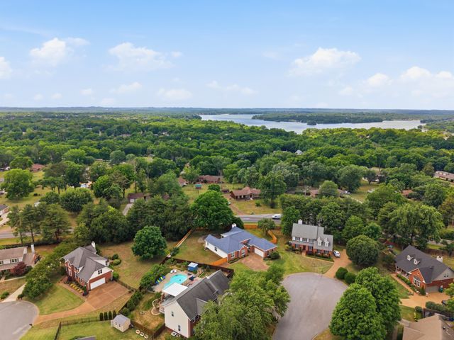 5133 Brittany Dr, Old Hickory, TN 37138
