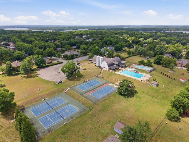 5133 Brittany Dr, Old Hickory, TN 37138