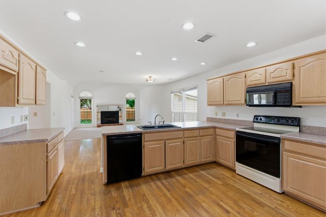 5133 Brittany Dr, Old Hickory, TN 37138