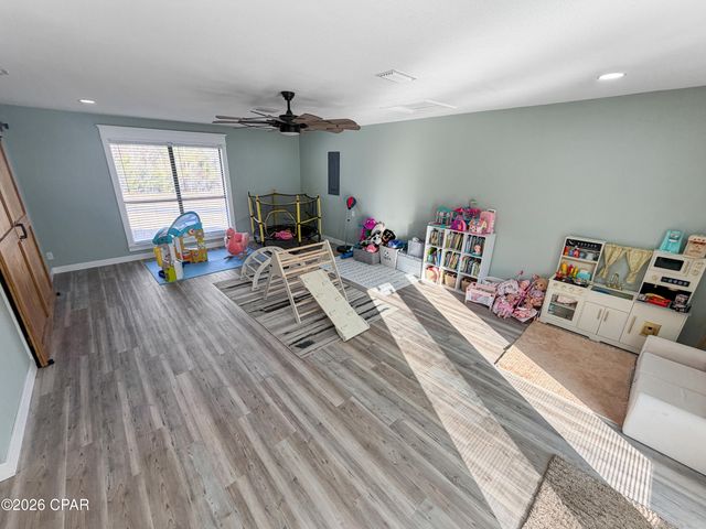 4343 Angela Drive, Marianna, FL 32446