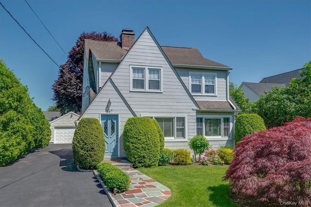 367 Old Mamaroneck Road, White Plains, NY 10605