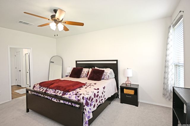 138 BUTTERCUP BND, New Braunfels, TX 78130