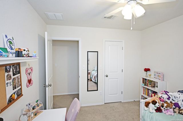 138 BUTTERCUP BND, New Braunfels, TX 78130