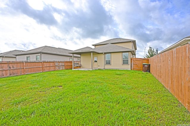 138 BUTTERCUP BND, New Braunfels, TX 78130