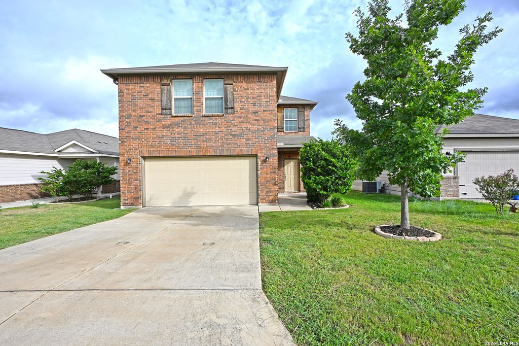 138 BUTTERCUP BND, New Braunfels, TX 78130