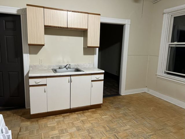 635 Park Avenue, Woonsocket, RI 02895