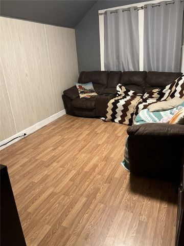 635 Park Avenue, Woonsocket, RI 02895