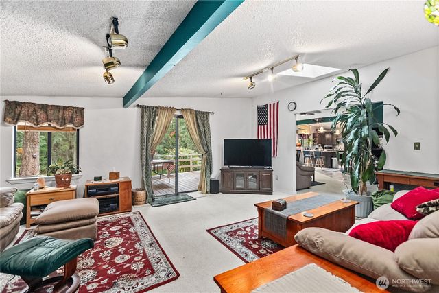 91 E Jack Pine Lane, Union, WA 98592