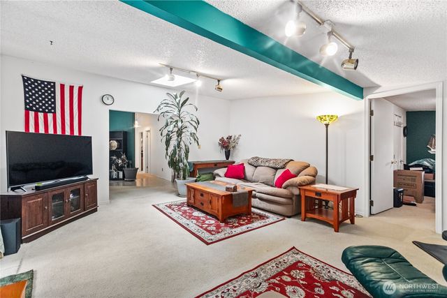 91 E Jack Pine Lane, Union, WA 98592