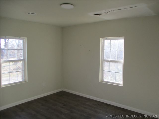 913 N Creek Avenue, Haskell, OK 74436