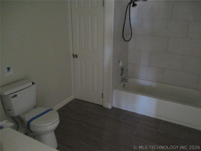 913 N Creek Avenue, Haskell, OK 74436