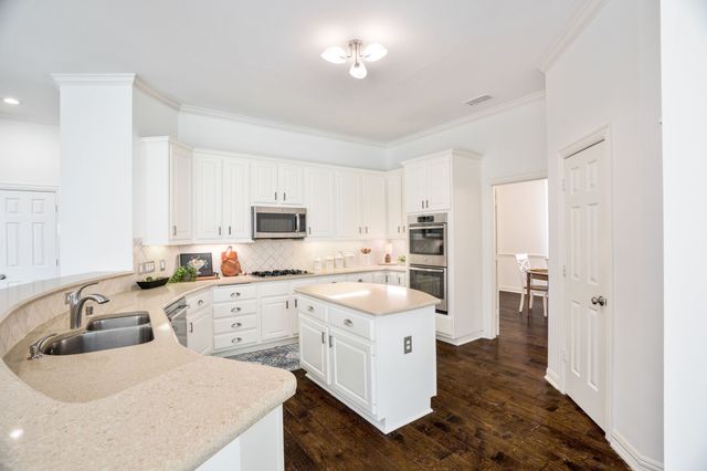 4516 Chesterwood Drive, Plano, TX 75093