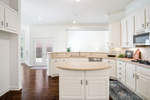 4516 Chesterwood Drive, Plano, TX 75093