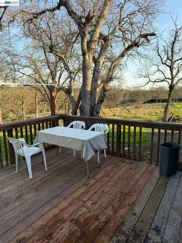 150 Dack Way, Oroville, CA 95966