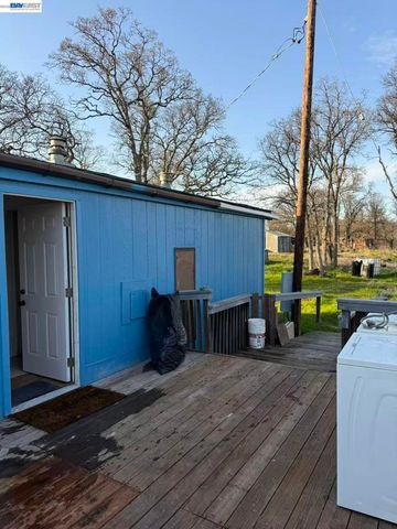 150 Dack Way, Oroville, CA 95966