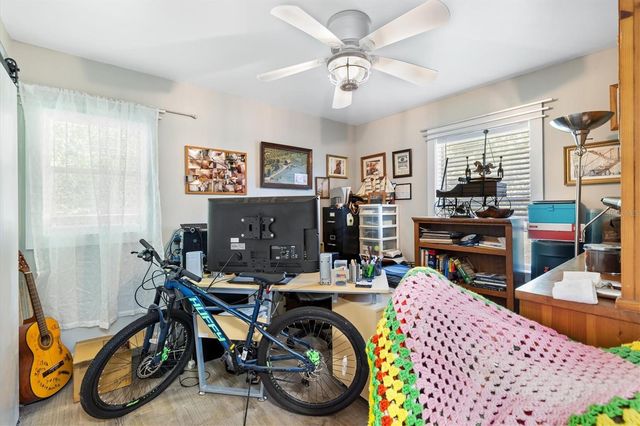 37149 GRAYS AIRPORT ROAD, Lady Lake, FL 32159