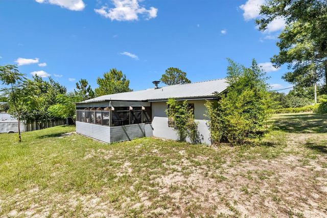 37149 GRAYS AIRPORT ROAD, Lady Lake, FL 32159