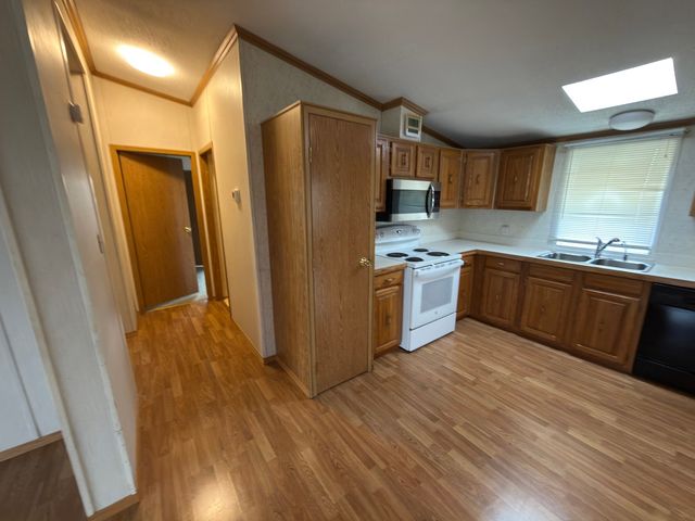 823 Fox Lane, Belvidere, IL 61008