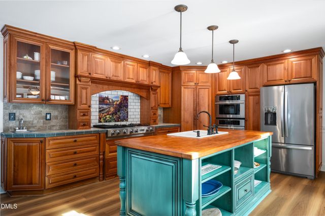 291 Meadow View Drive, Moncure, NC 27559