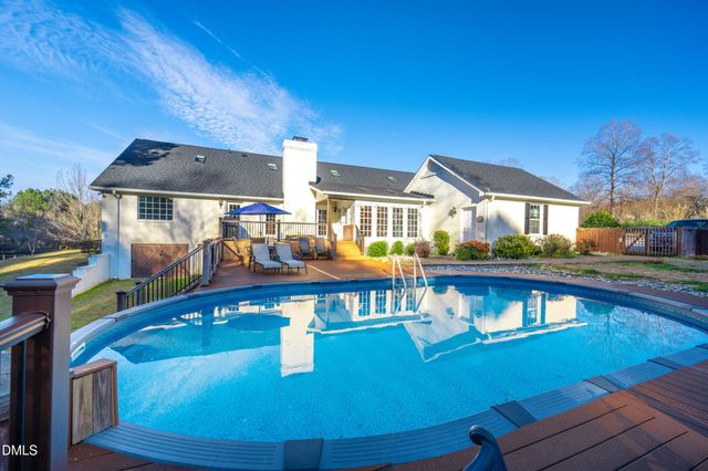 291 Meadow View Drive, Moncure, NC 27559