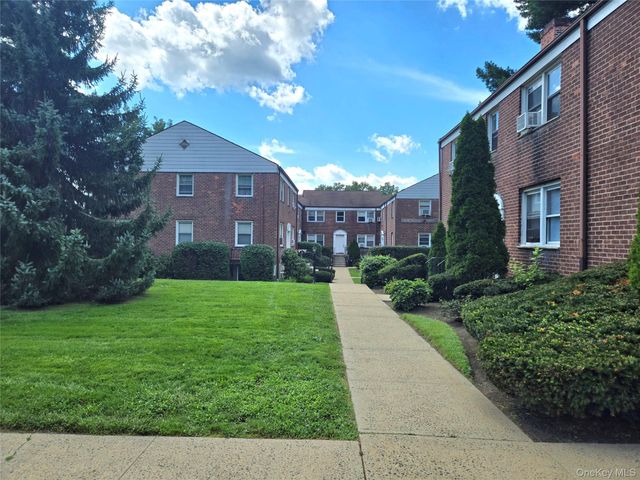 79 N Broadway D2, White Plains, NY 10603