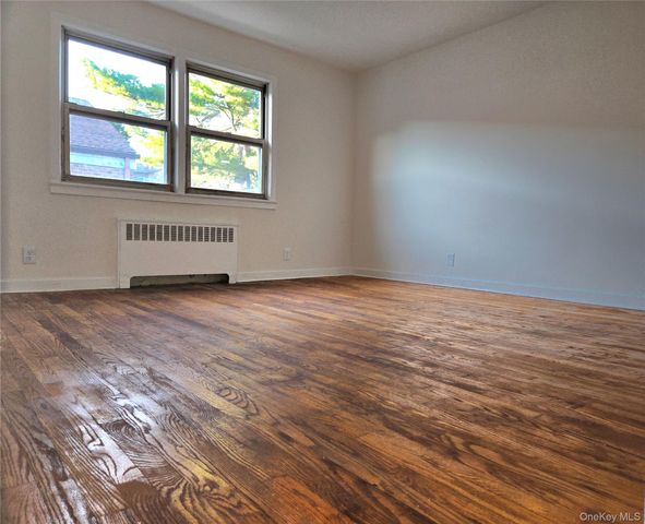 79 N Broadway D2, White Plains, NY 10603