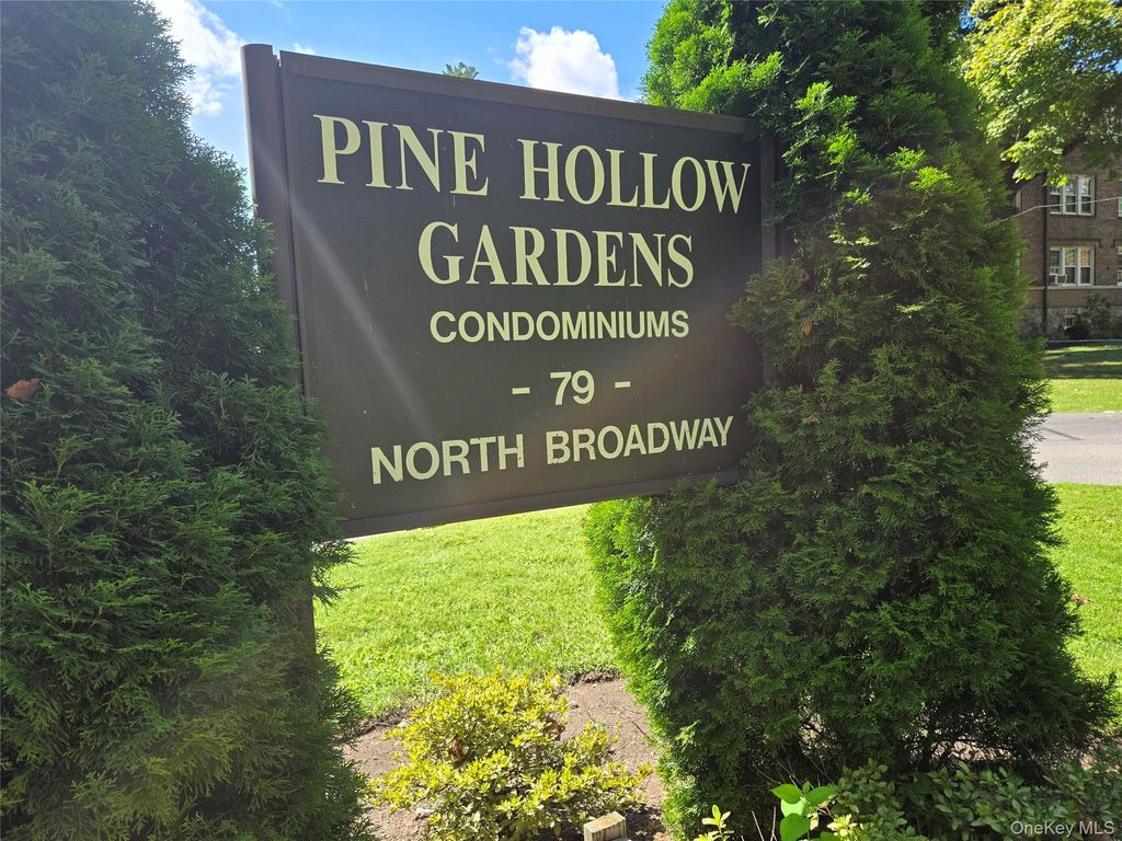 79 N Broadway D2, White Plains, NY 10603 — exterior