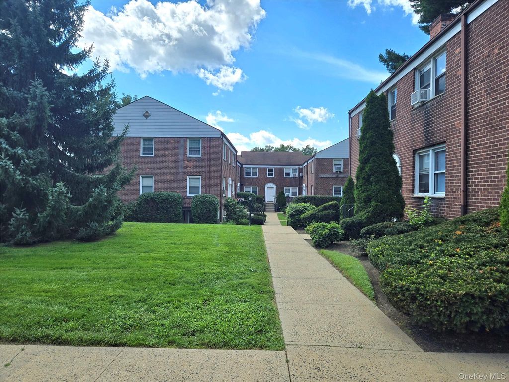 79 N Broadway D2, White Plains, NY 10603 — photo 4