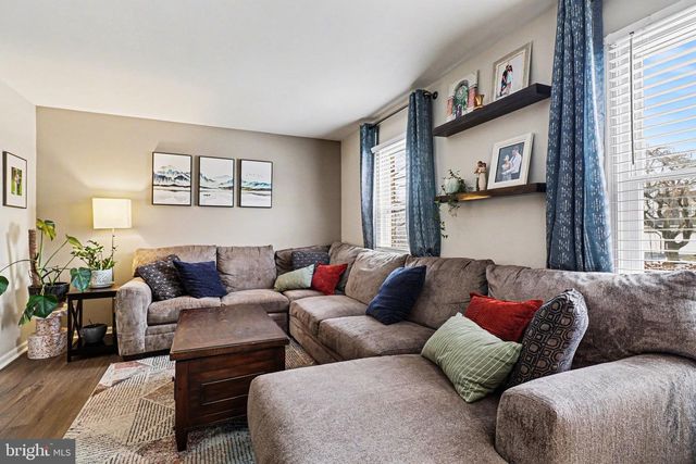 33 INGHAM DR, Stevens, PA 17578