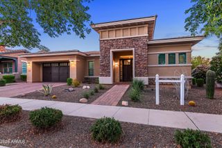 20942 W COLLEGE Drive, Buckeye, AZ 85396